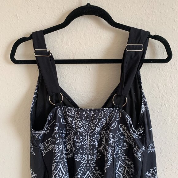 Danify Women's Plus Size US 18 Tankini Swim Dress Black White Paisley - Picture 6 of 7